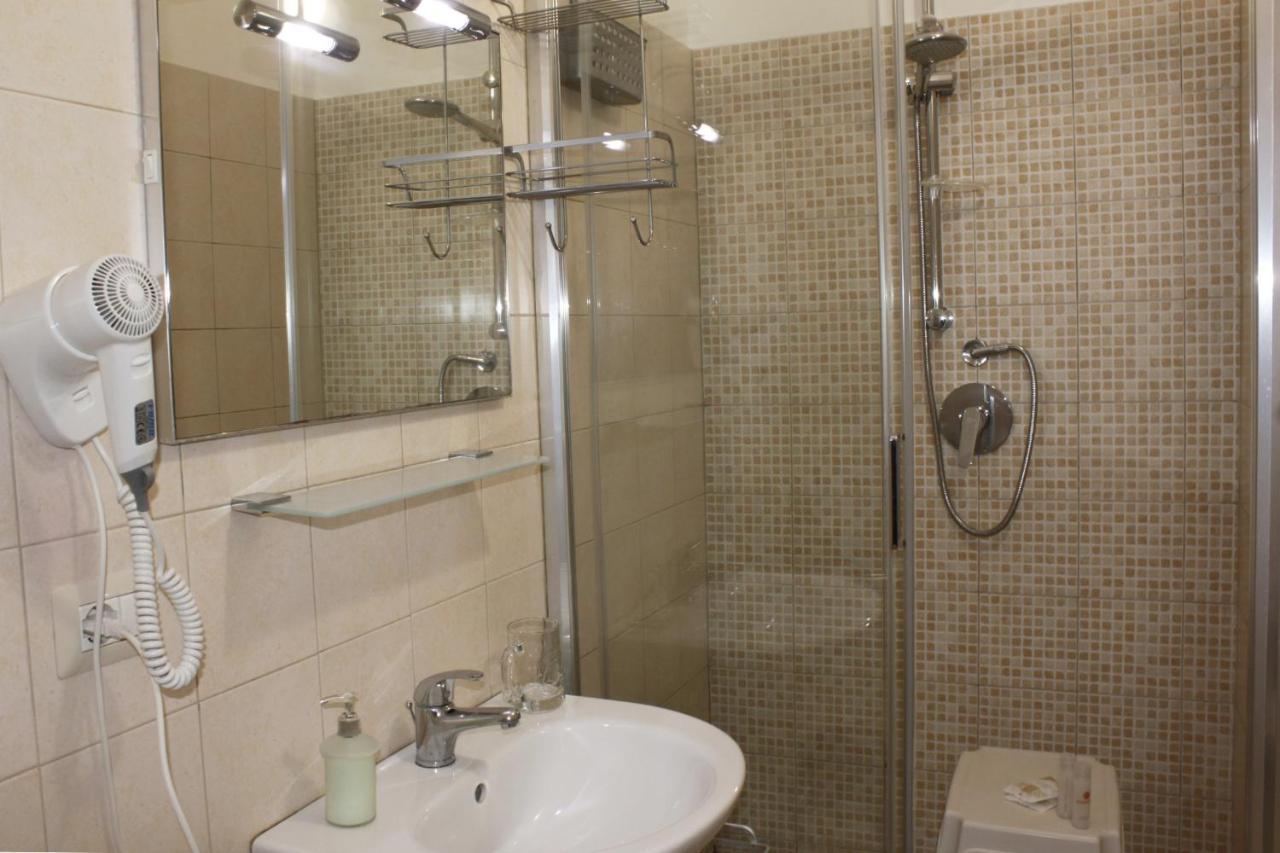 Bed & Breakfast Lighea Giardini Naxos Exterior photo