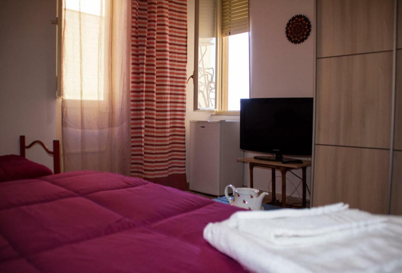 Bed & Breakfast Lighea Giardini Naxos Exterior photo